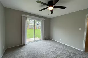 4104 Green Acres Cir, Arlington, TX 76017 - Photo 9