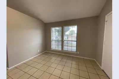 4104 Green Acres Circle, Arlington, TX 76017 - Photo 7
