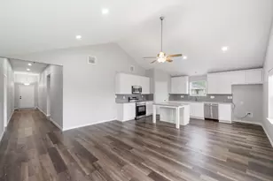 207 E McCoulskey St, Terrell, TX 75160 - Photo 5