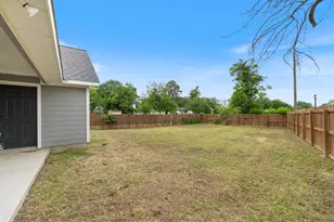 207 E McCoulskey St, Terrell, TX 75160 - Photo 21