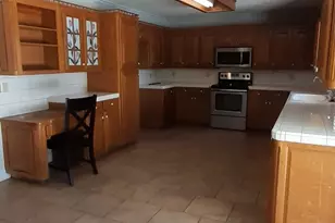 1202 Honeysuckle Dr, Keene, TX 76059 - Photo 5
