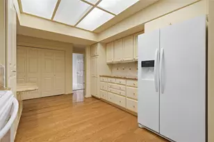 5200 Keller Springs Rd, Dallas, TX 75248 - Photo 13