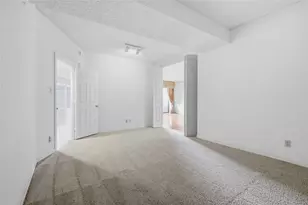 5200 Keller Springs Rd, Dallas, TX 75248 - Photo 17