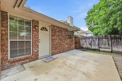 2312 Mapleleaf Lane, Flower Mound, TX 75028 - Photo 35