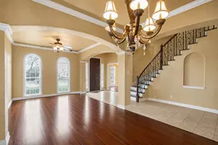 5536 Cranberry Dr, Fort Worth, TX 76137 - Photo 9