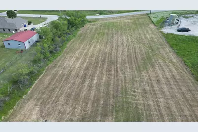 12731 Melissa Drive, Justin, TX 76247 - Photo 11