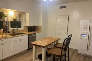 300 N Church St, Decatur, TX 76234 - Photo 9