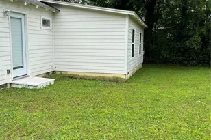 1010 E College St, Terrell, TX 75160 - Photo 5