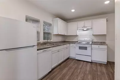 1010 E College Street, Terrell, TX 75160 - Photo 15