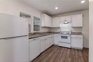 1010 E College St, Terrell, TX 75160 - Photo 15