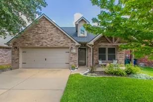 1630 Hillside Dr, Waxahachie, TX 75165 - Photo 1