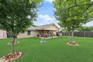 1108 Ashwood Ct, Cleburne, TX 76033 - Photo 29