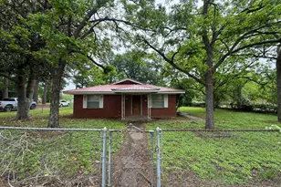 621 French St, Trinidad, TX 75163 - Photo 25