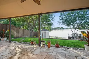 1303 Lakeshore Dr, Irving, TX 75060 - Photo 37