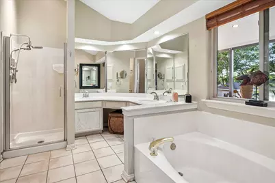 1303 Lakeshore Drive, Irving, TX 75060 - Photo 11