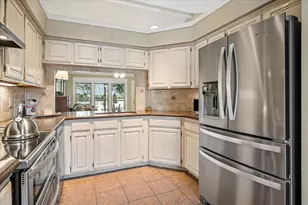 1303 Lakeshore Dr, Irving, TX 75060 - Photo 5