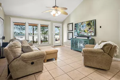 1303 Lakeshore Drive, Irving, TX 75060 - Photo 7