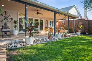 1303 Lakeshore Dr, Irving, TX 75060 - Photo 35