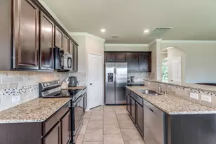 11513 Parade Dr, Frisco, TX 75036 - Photo 7