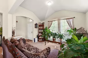945 Abigale Ln, Dallas, TX 75253 - Photo 9