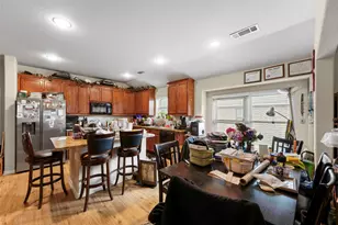 945 Abigale Ln, Dallas, TX 75253 - Photo 11