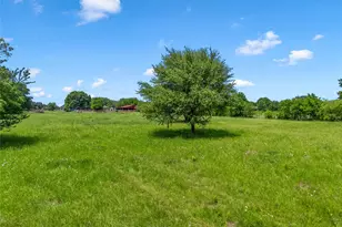 1692 W Tate St, Robinson, TX 76706 - Photo 23