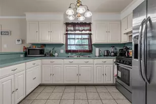1692 W Tate St, Robinson, TX 76706 - Photo 5
