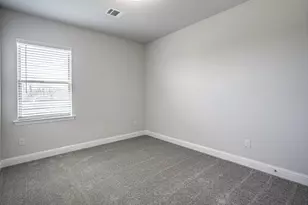 336 Almanor St, Lewisville, TX 75056 - Photo 13