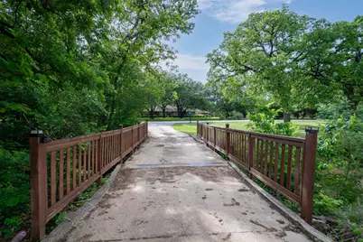 7511 Willow Oak Lane, Arlington, TX 76001 - Photo 3