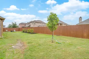 404 Ben St, Crowley, TX 76036 - Photo 39