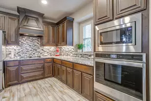 404 Ben St, Crowley, TX 76036 - Photo 7