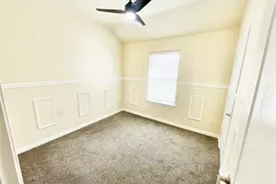 625 Hutchins Dr, Crowley, TX 76036 - Photo 9