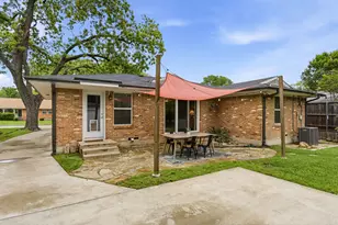 7024 Wake Forrest Dr, Dallas, TX 75214 - Photo 15