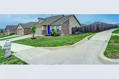 8409 Hollow Bend Street, Fort Worth, TX 76123 - Photo 23
