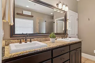 657 Hidden Lakes Blvd, Gunter, TX 75058 - Photo 9