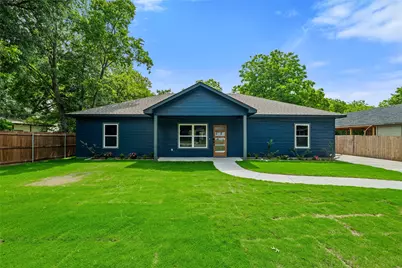 114 S Ellis Street, Lancaster, TX 75146 - Photo 1
