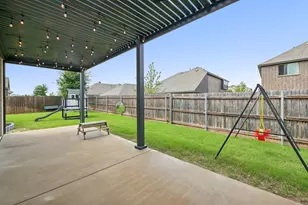 449 Country Meadows Blvd, Waxahachie, TX 75165 - Photo 35