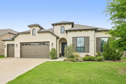 449 Country Meadows Boulevard, Waxahachie, TX 75165 - Photo 1