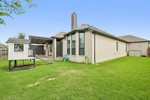 449 Country Meadows Blvd, Waxahachie, TX 75165 - Photo 37