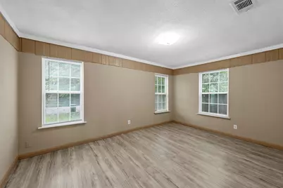 2012 N 39th Street, Waco, TX 76707 - Photo 9