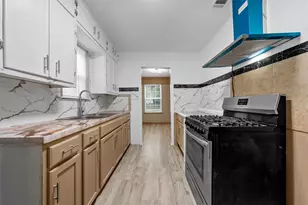 2012 N 39th St, Waco, TX 76707 - Photo 7