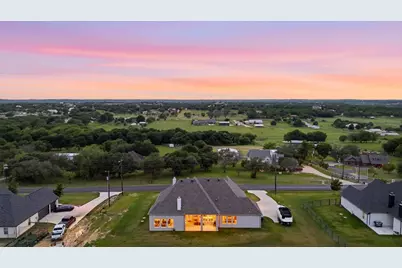 200 Finney Drive, Weatherford, TX 76085 - Photo 3
