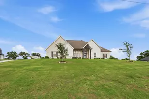 200 Finney Dr, Weatherford, TX 76085 - Photo 5