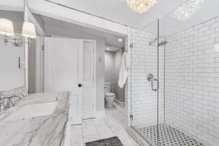 902 N Edgefield Ave, Dallas, TX 75208 - Photo 17