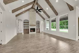305 Wrangler Ct, Weatherford, TX 76088 - Photo 15