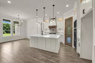 305 Wrangler Ct, Weatherford, TX 76088 - Photo 19
