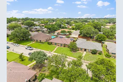 1947 Chesham Drive, Carrollton, TX 75007 - Photo 31