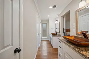 1947 Chesham Dr, Carrollton, TX 75007 - Photo 11