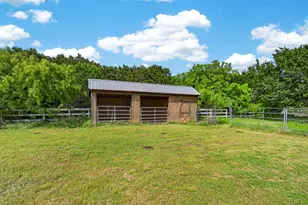 6813 Running Deer Ct, Granbury, TX 76049 - Photo 37