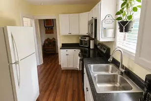 203 Stroud St, Cleburne, TX 76033 - Photo 13